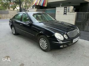 Mercedes-benz E-class 240 V6 At, , Petrol