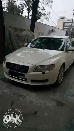 Exchznge or sale Cng n petrol volvo s80v8 awd..well
