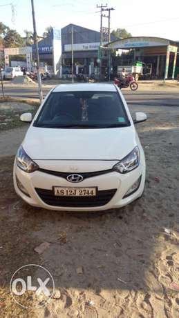  Hyundai I20 petrol  Kms