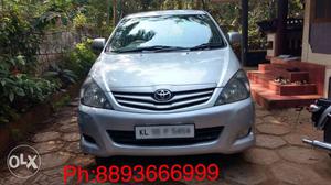  Toyota Innova diesel  Kms