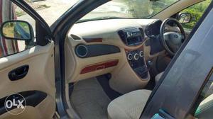  Hyundai I10 petrol  Kms