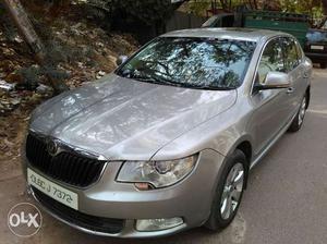 Skoda Superb Elegance 1.8 Tsi At, , Petrol