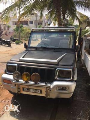Mahindra modifi jeep