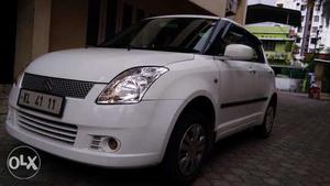 Maruthi Suzuki Swift  VXI Petrol, Kms