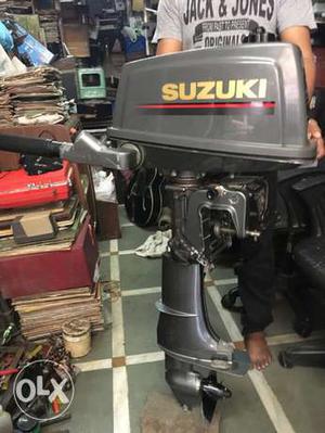 Suzuki outboard engine good condition perfect