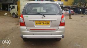 Toyota Innova 2.5 G4 8 Str, , Diesel