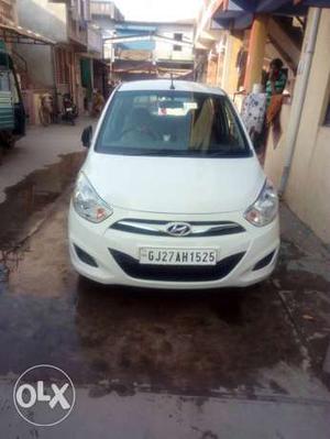  Hyundai I10 cng  Kms