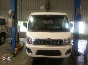 Mahindra supro vx mini van 8seet Others diesel  Kms