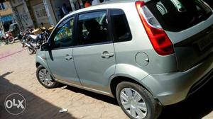  Ford Figo diesel  Kms