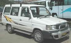 Excellent Condition White Toyota Qualis  For Sale -