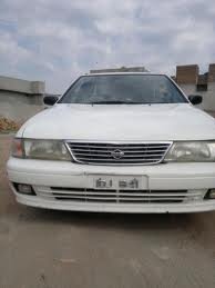 White Color Nissan Sunny For Sale - Allahabad