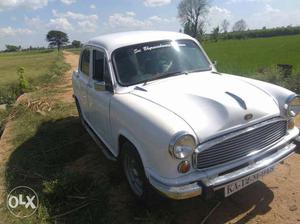 Good condition Ambassador car for sale in