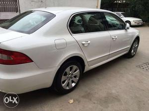 Skoda Superb Elegance 1.8 Tsi Mt, , Petrol