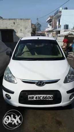 Hyundai I10 petrol  Kms  year