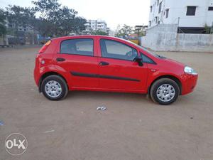 Red Fiat Punto Pure 6k KMs