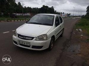 Tata Indica DLS- New battery 4 new tyres Good