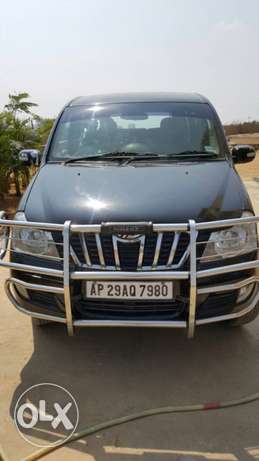 Mahindra Xylo E8 diesel  Kms  year