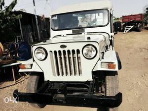 Jeep good in condition five speed gear box,power