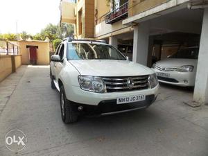 Car - Renault Duster 110PS -RXZ top model