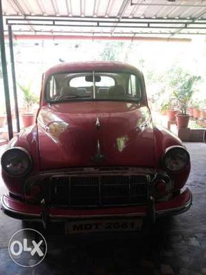 Well maintained vintage car. new sets,newly
