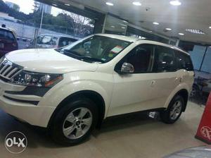 Mahindra Xuv500 diesel  Kms  year