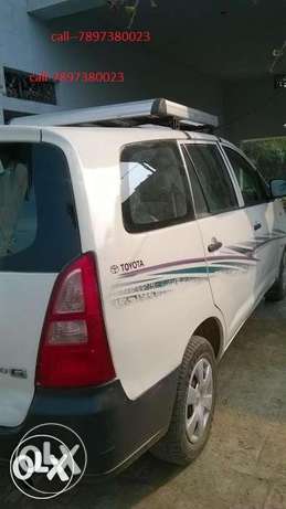 Innova taxi varanasi resisered petrol/cng new condition