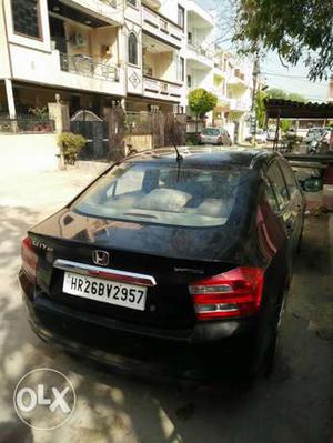 Black Honda City 37k SMT, Petrol  Kms  year - Top