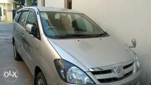 Toyota Innova diesel 226 Kms  year