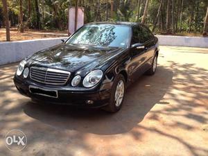  Mercedes Benz E200 Kompressor