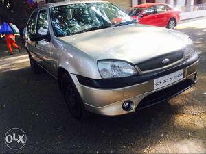  Ford Ikon petrol  Kms