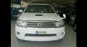 Used Toyota Fortuner [x4 MT