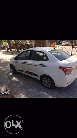 8 Months old Cng fitted Hyundai Xcent For Sale 25K km