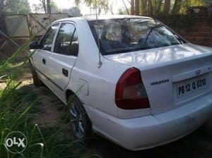  Hyundai Accent petrol  Kms