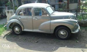 Old vintage car for sell pure petrol