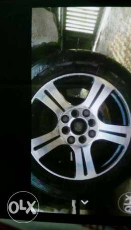 year 4 alloy wheels in zen car.