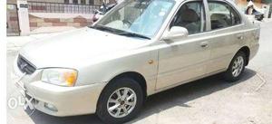 Hyundai accent 1.6 gls ABS - KMS - /-