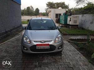  Ford Figo diesel  Kms