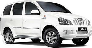  Mahindra Xylo diesel  Kms white colour fully