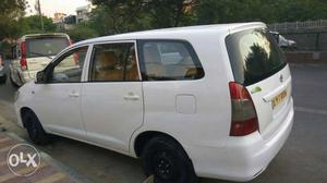  Toyota Innova diesel  Kms