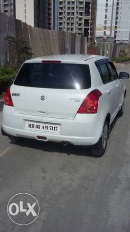 Maruti Swift Vxi Dec  (Almost ) with CNG Excellent