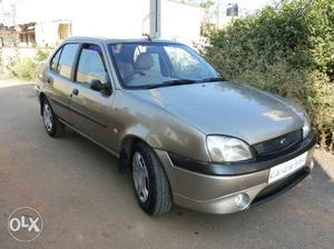 Ford ikon 1.8nxt diesel well maintained.