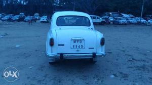  Hindustan Motors Ambassador diesel  Kms