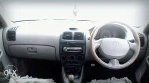 Hyundai Accent diesel  Kms  year 4 tyre new and