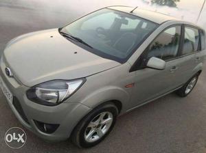  Ford Figo diesel  Kms