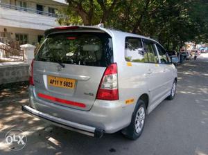 Toyota Innova 2.5 G4 8 Str, , Diesel