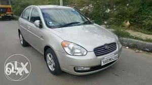  Hyundai Verna petrol  Kms