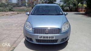 Fiat Linea Emotion 1.3 L Advanced Multijet Diesel, , Di