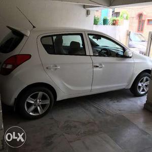  Hyundai I20 petrol  Kms