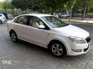 Skoda Rapid Elegance 1.6 Mpi Mt, , Diesel