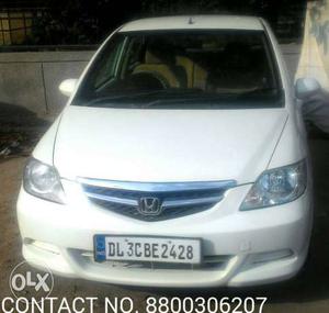  Honda City Zx cng  Kms